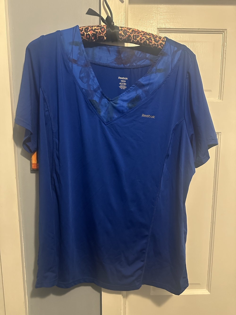Reebok Women's Royal Blue Short-Sleeve V-Neck Performance Tee